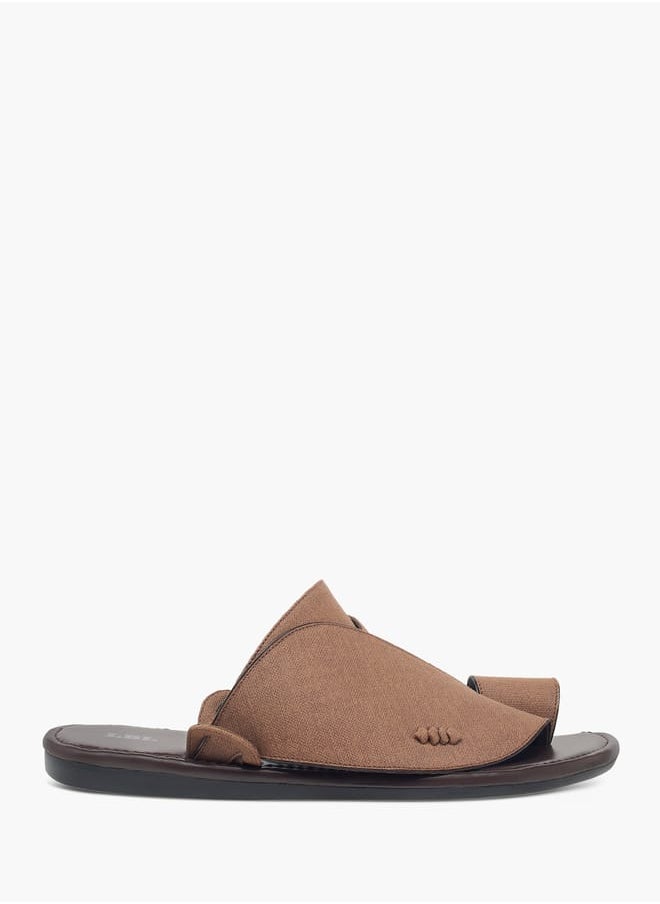 LBL by Shoexpress Men Textured Slip-On Arabic Sandals with Toe Loop Detail  - Image 2