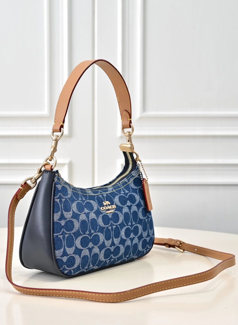 coachoutlet coach classic logo TERI shoulder bag, crossbody bag, handbag - Image 2