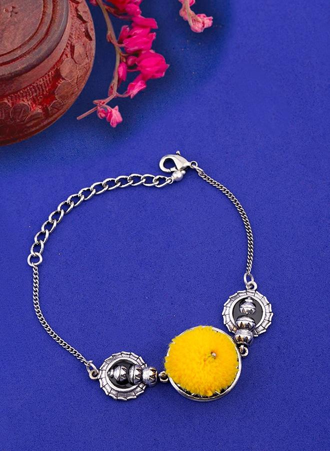 VOYLLA Kalbelia Pom Pom Bracelet - Image 1