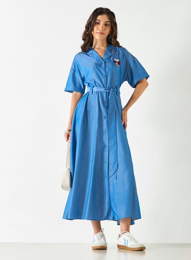 اس بي كاركترز فستان قميص مطرز بأكمام قصيرة وحزام وطبعات سنوبي - Image 2