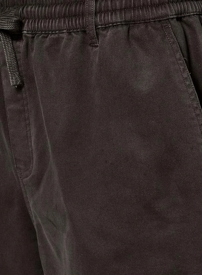 سبلاش فيڤ Men Regular Fit Trousers