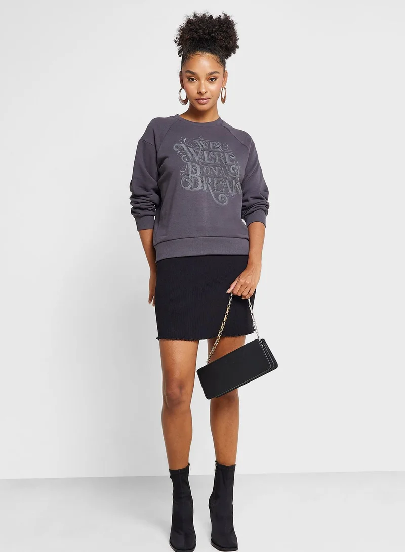 نا-كد Slogan Sweatshirt
