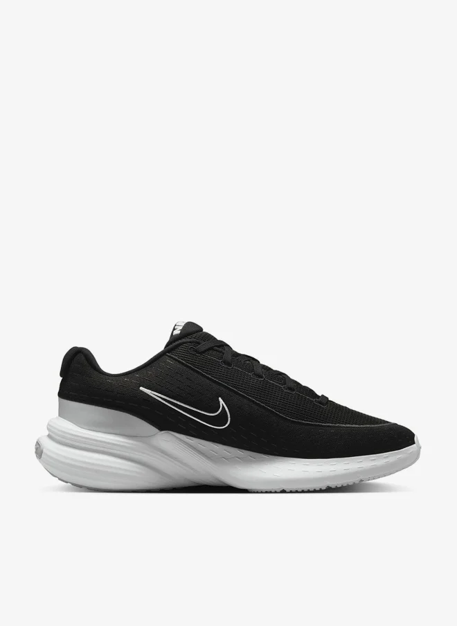 نايكي أبليفت إس سي