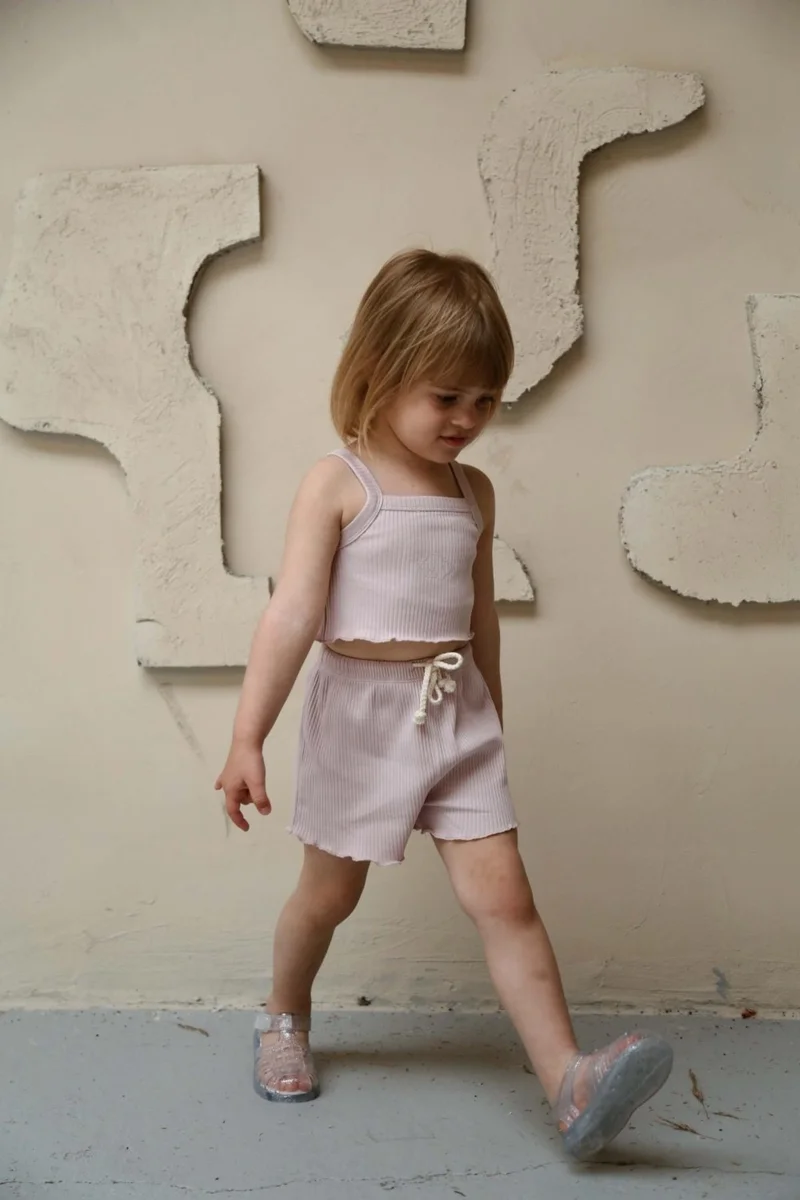 اوهلالا كوالا Oyster Suspender Crop and Shorts Set