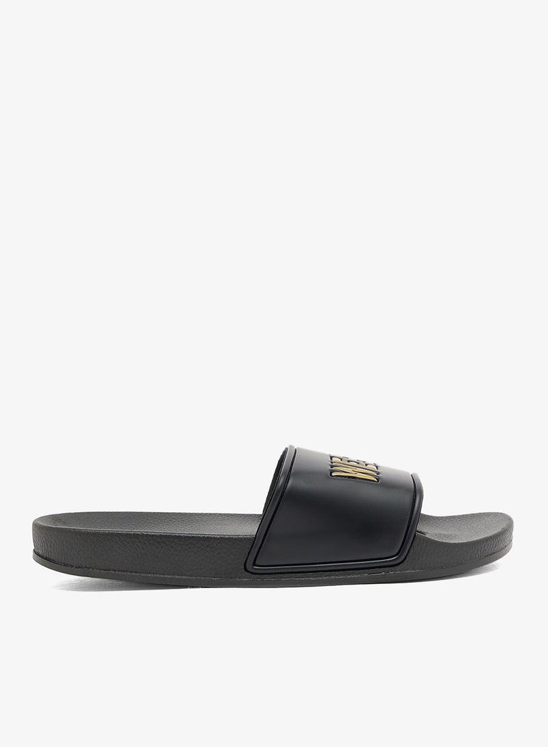 Seventy Five Casual Slides - Image 1