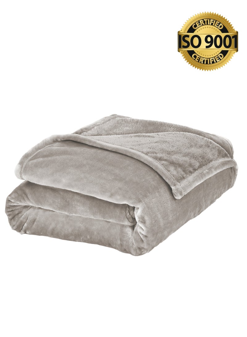 Master Home Textile Lightweight Velvet Blanket, Mora Series, 350GSM, Double Size 260 x 240 cm, Extra Soft All Season Fleece Blanket, Bed And Sofa Blanket - Image 1