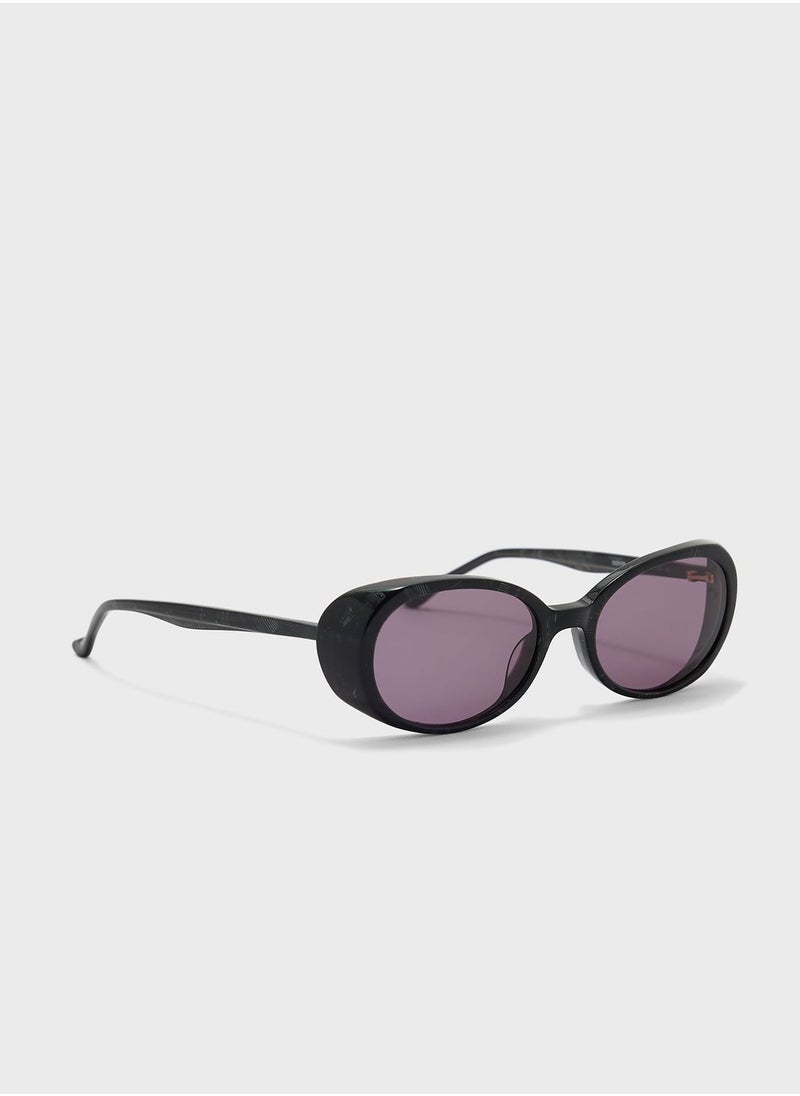 Oval Shape Sunglasses - pzsku/ZA3705B9DB9B13A5D9448Z/45/_/1704212305/7f0cc4c0-40fe-44a5-b72f-e1667a6d1b77