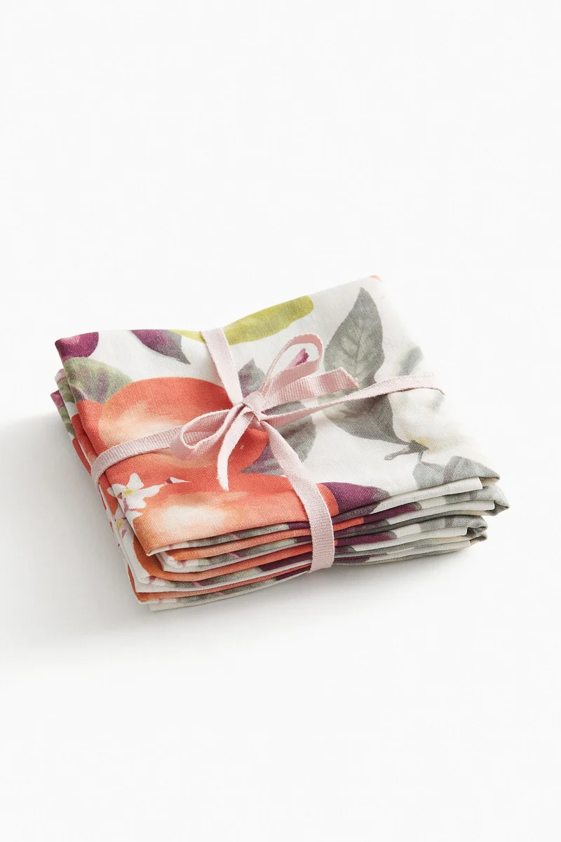 اتش اند ام مناديل - عبوة من 4 قطع