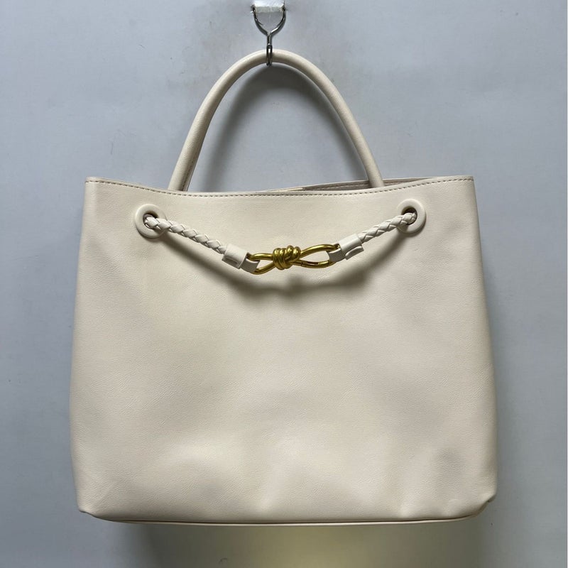 Woven Bow Handbag Large Capacity Shoulder Tote Bag Trendy Hardware Plain Bag Commuting - Image 3