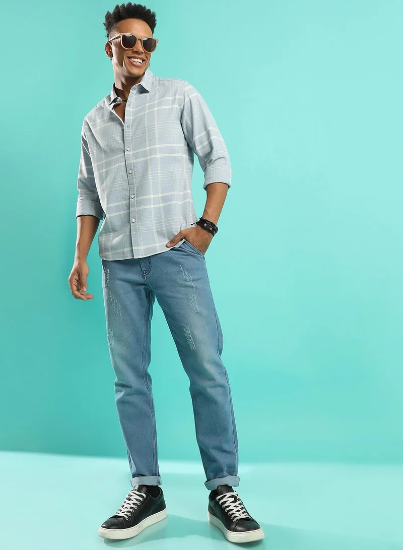 Campus Sutra Men's Light Grey Contrast Tartan Plaid Shirt For Casual Wear | Spread Collar | Long Sleeve | Button Closure | Cotton Shirt Crafted With Comfort Fit For Everyday Wear