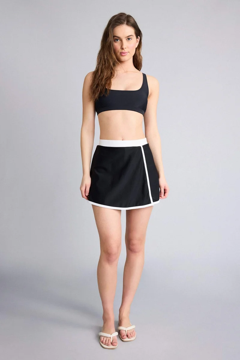 ديفاكتو Short Swim Skirt