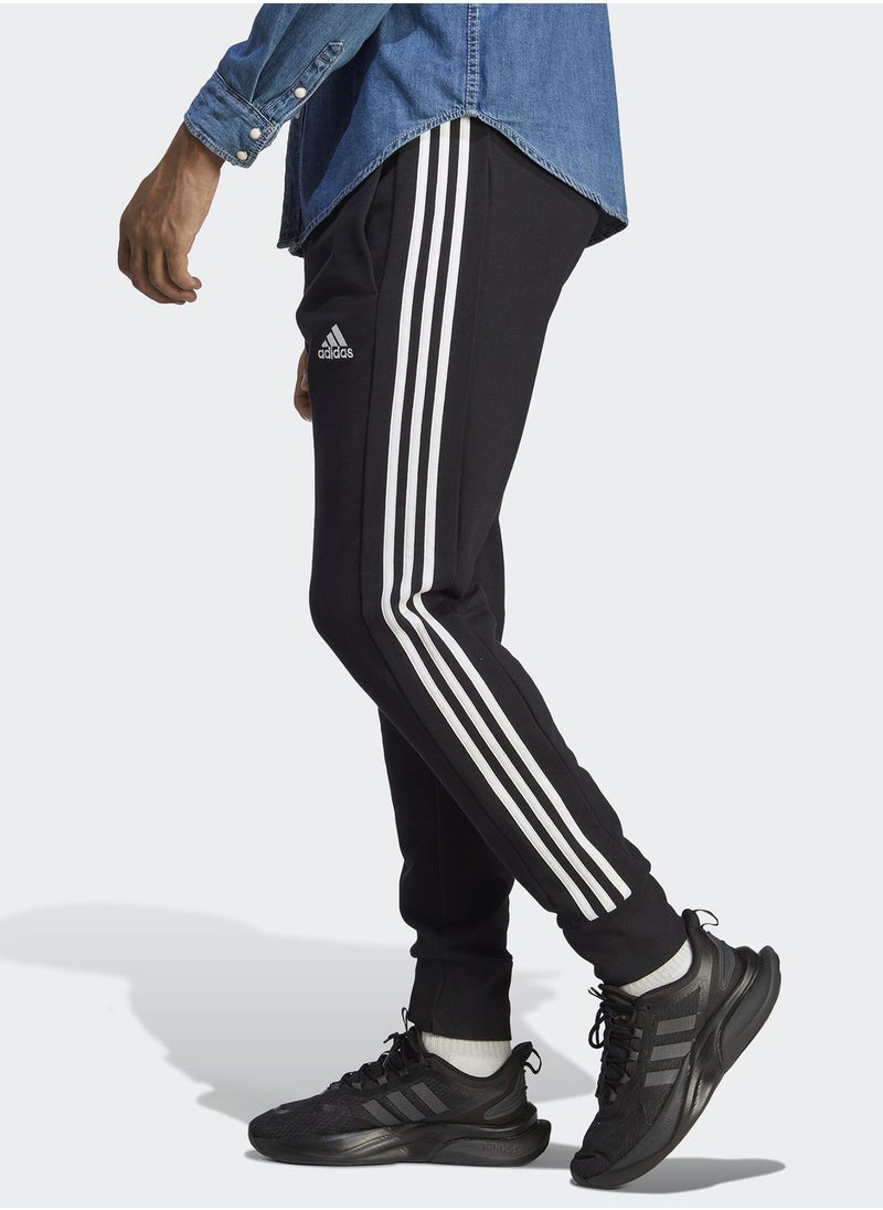 3 Stripe French Terry Sweatpants - pzsku/ZA373B7DE7769CFD5AA1DZ/45/_/1702457595/3a7b2877-f6ba-484a-bc30-2f05ed8ccb07