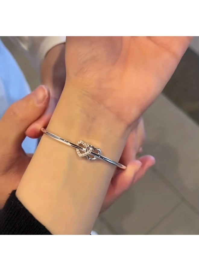 Goolsky 1pc, Double Heart Push-pull Adjustable - Sweet and Luxurious for Mother's Day, Valentine's Day, Birthdays, and Festivals - Image 4