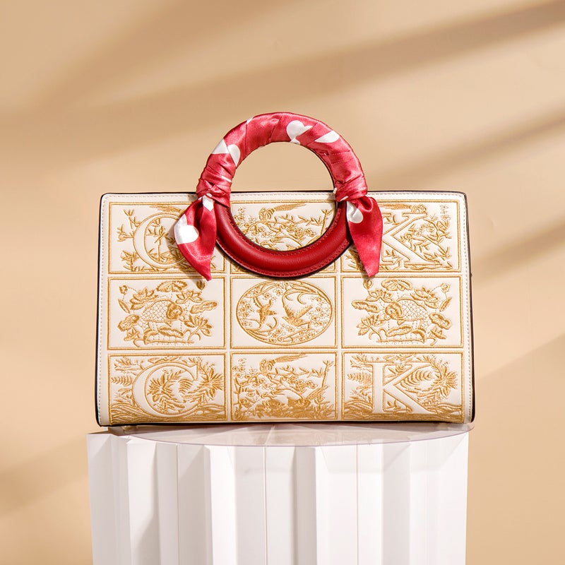 High-End Texture Embroidered Crossbody Handbag Women'S Bag Middle-Aged Mother Bag Atmospheric Bride Wedding Bag - Image 1
