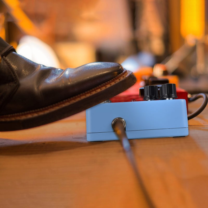 KOKKO Guitar Effect Pedal: Blue Full Metal Shell, Warm Analog Chorus Sound - 3 Functional Knobs, Mini Palm Size for Electric Guitar - Image 3