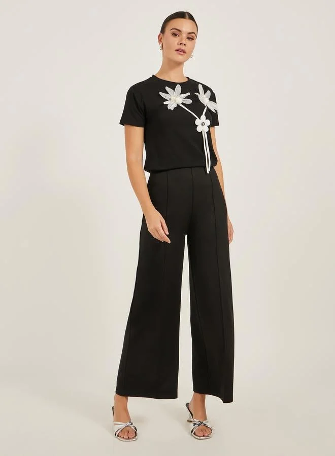 Styli Styli Floral Applique Detail Regular Fit T-Shirt