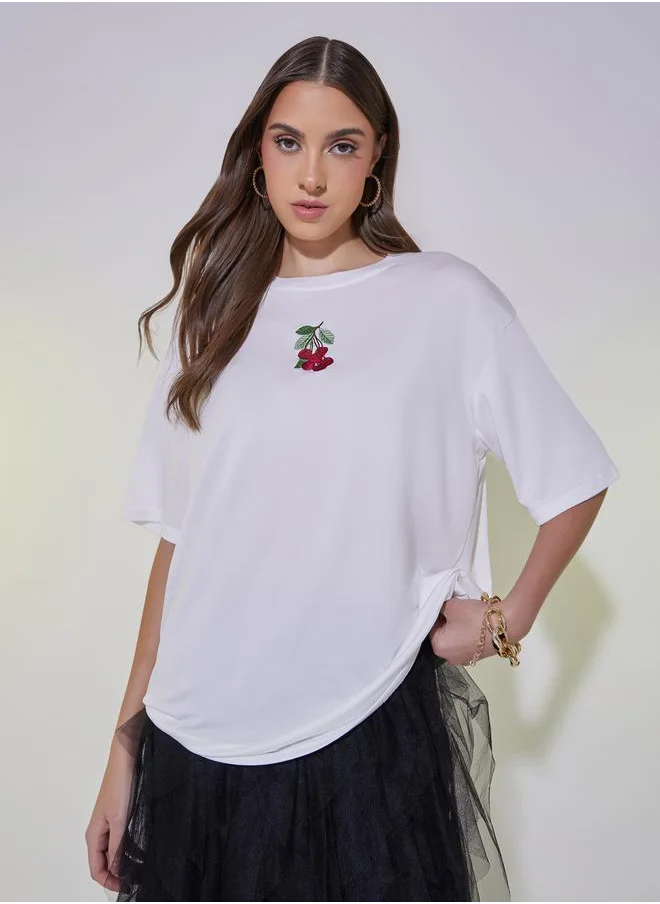 ستايلي Embroidered Round Neck Oversized T-Shirt