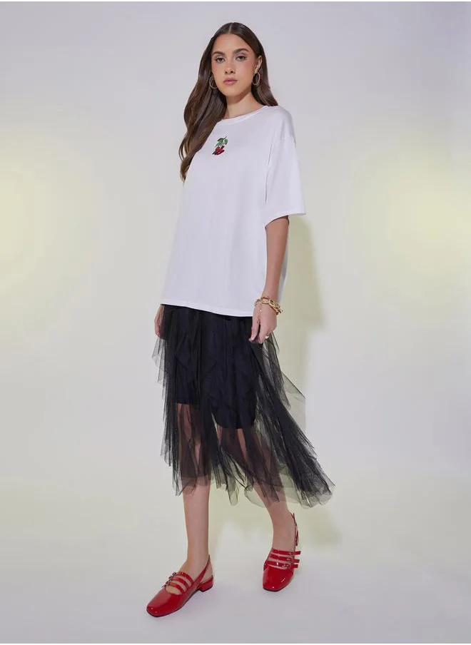 ستايلي Embroidered Round Neck Oversized T-Shirt