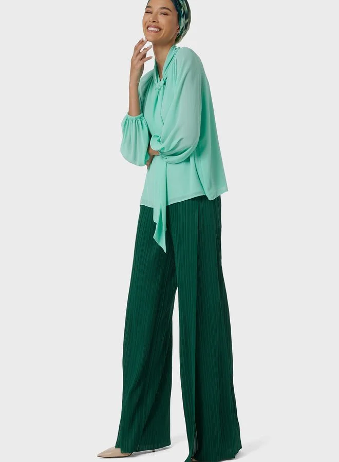 leem Neck Tie Blouse