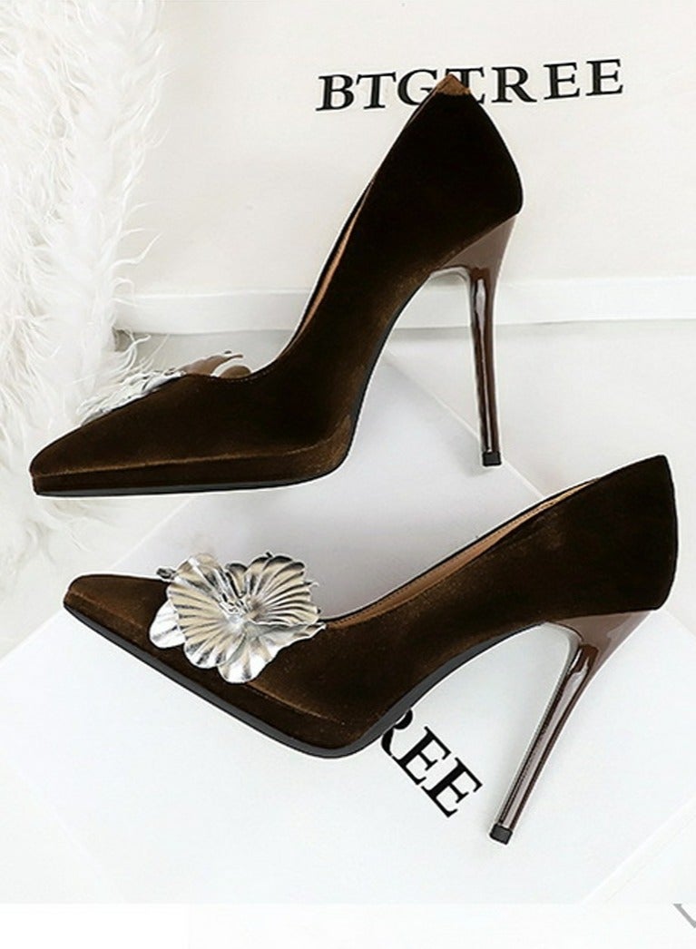 BIGTREE Women's Suede Closed Pointed Toe Stiletto Pump Floral Decoration Elegant High Heels Dark Brown 11CM  - Image 3