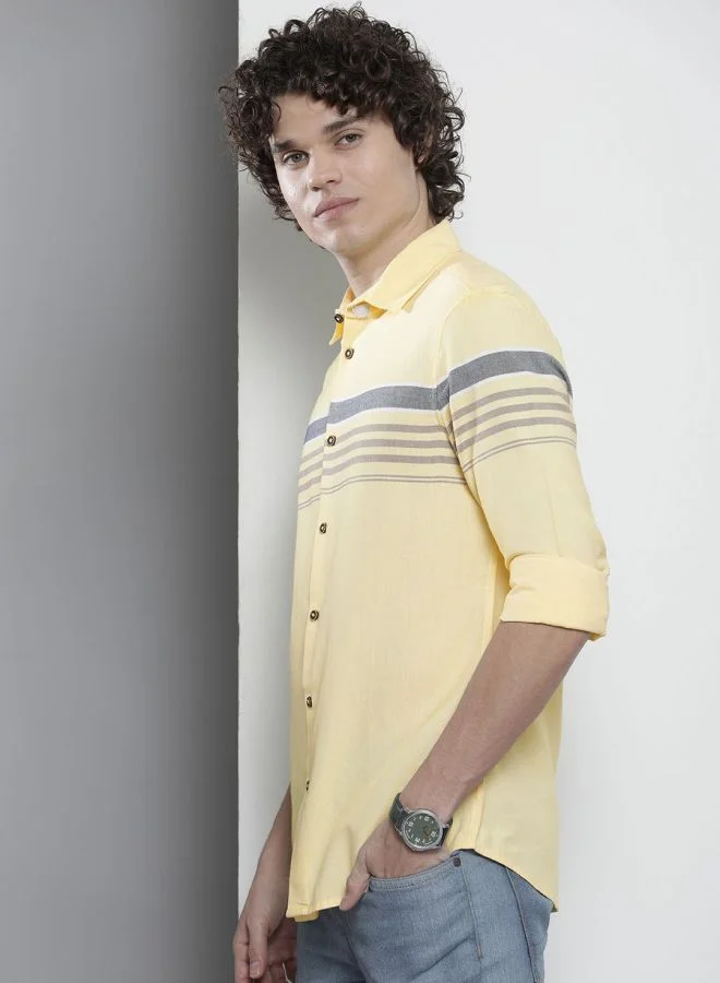 شركة المرآب الهندية Men Regular Fit Striped Full Sleeves Cutaway Collar Casual Shirt