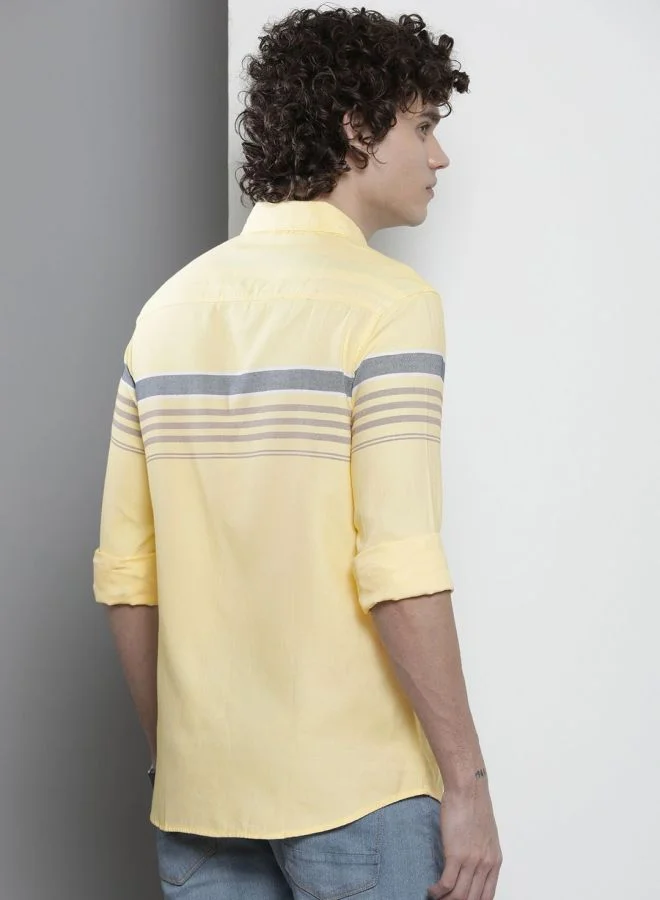شركة المرآب الهندية Men Regular Fit Striped Full Sleeves Cutaway Collar Casual Shirt