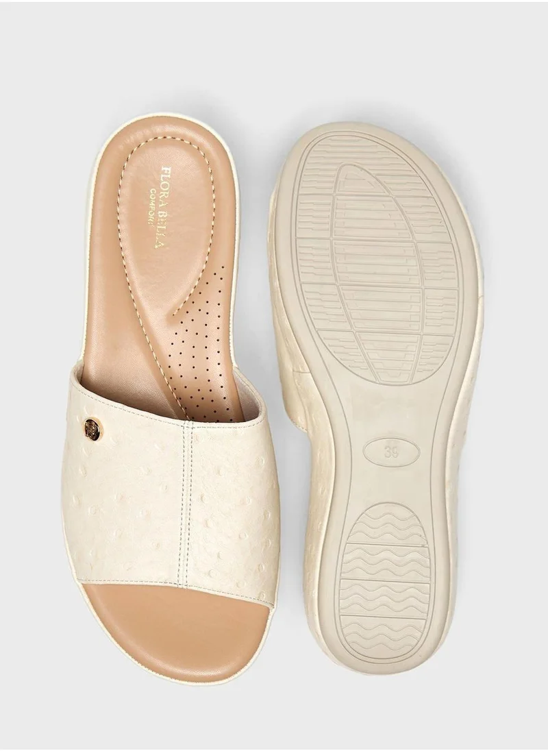 شو اكسبرس One Strap Wedge Sandals