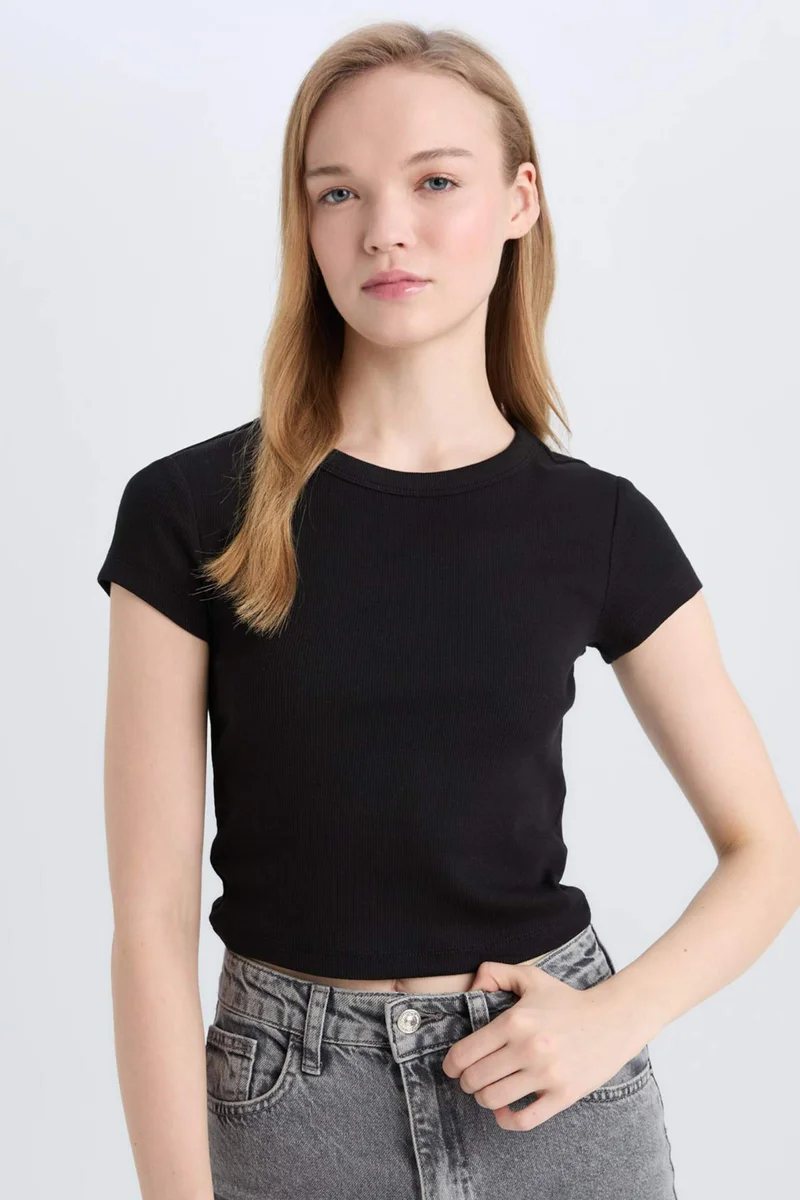 ديفاكتو Slim Fit Camisole Short Sleeve T-Shirt