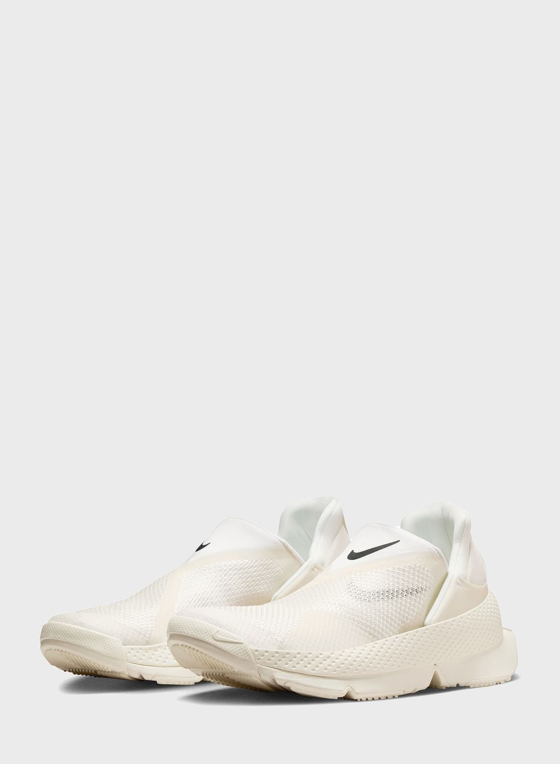 nike no lace trainers