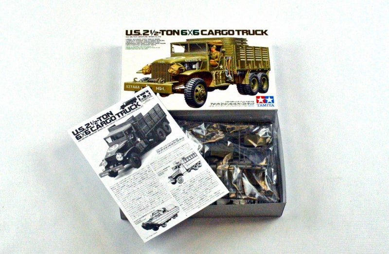 Tamiya 35218 135 US 25 Ton 6x6 Cargo Truck Plastic Model Kit - Image 3