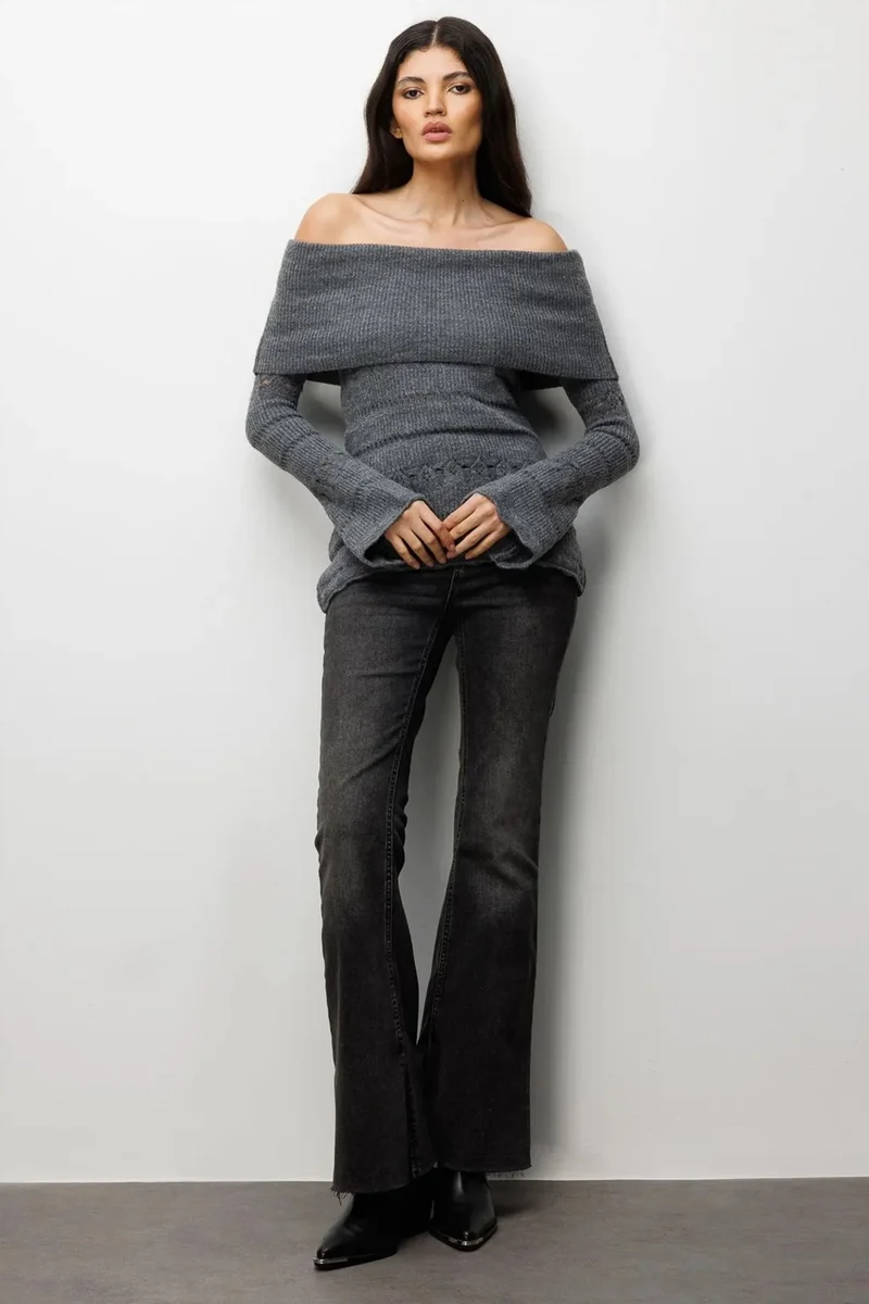 Mixray MIXRAY Off Shoulder Textured Ribbed Sweater with Cut Out Details