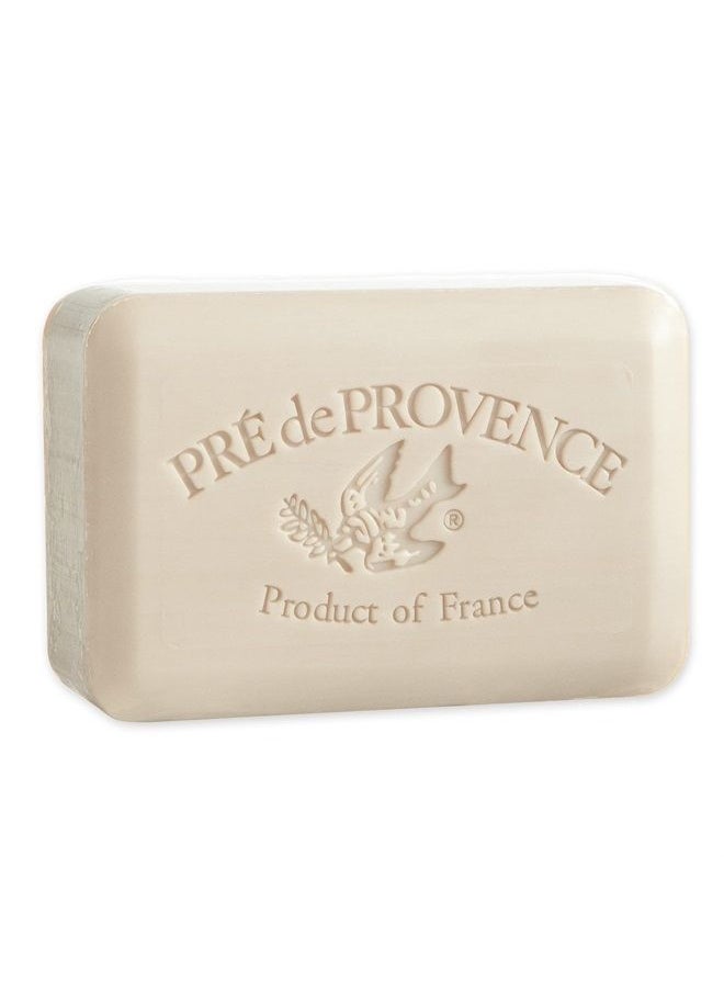 Pre De Provence - Artisanal Soap Bar, Enriched with Organic Shea Butter, Natural French Skincare, Quad Milled for Rich Smooth Lather, Amande, 8.8 Ounce - Image 1