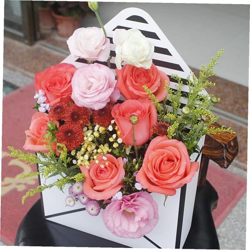 GLSTOY 5pcs Flower Wrapping Boxes Envelope Paper Cases Mixed Style Foldable Flower Storage Containers for Bouquet Packaging Presentation and Event Decoration Random Style - Image 3