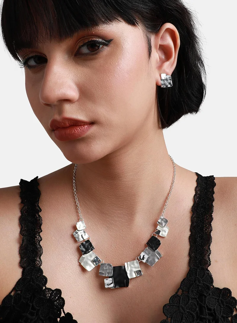 SOHI Black & Textured Square Artificial Jewellery Set