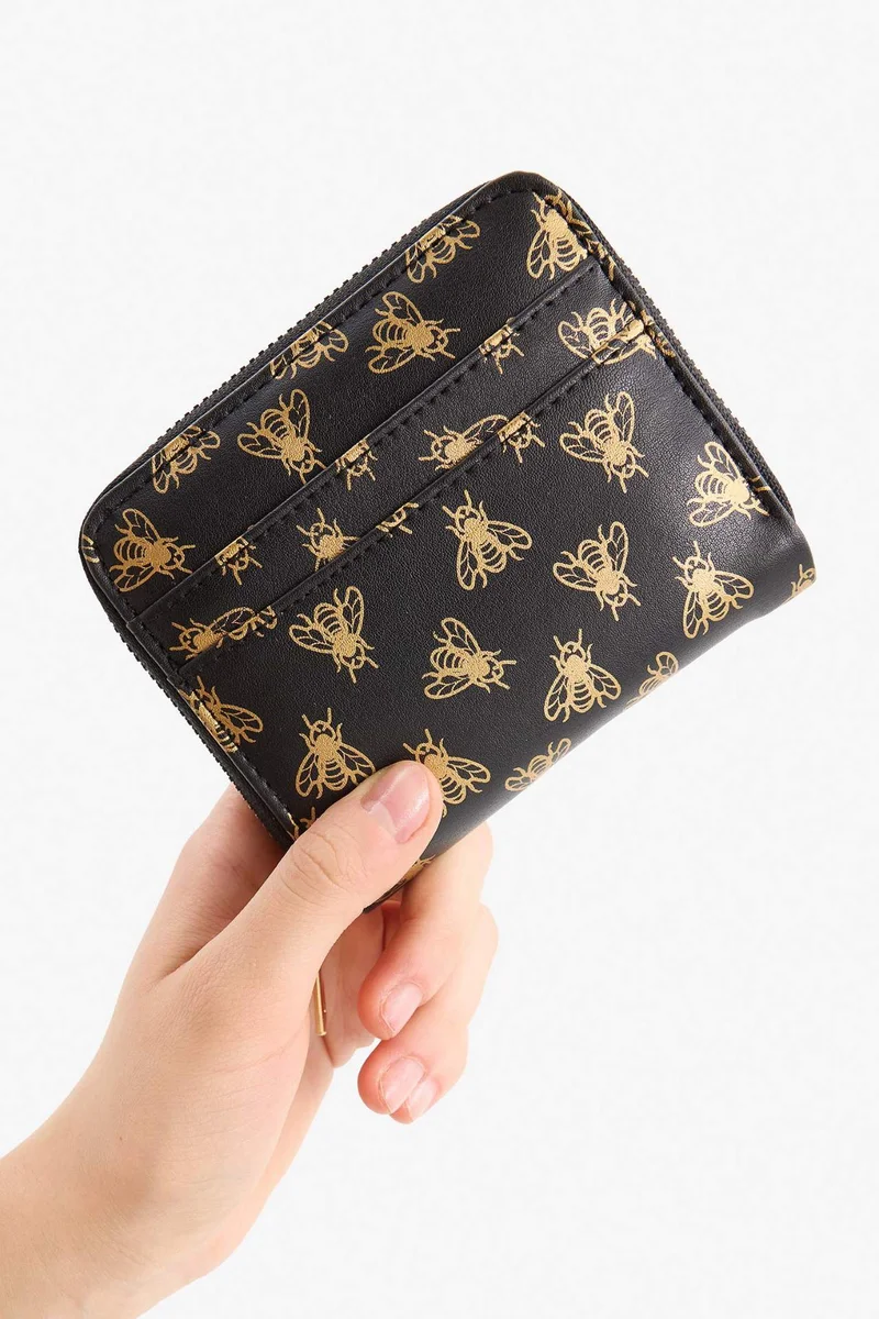 ديفاكتو Woman Faux Leather Wallets