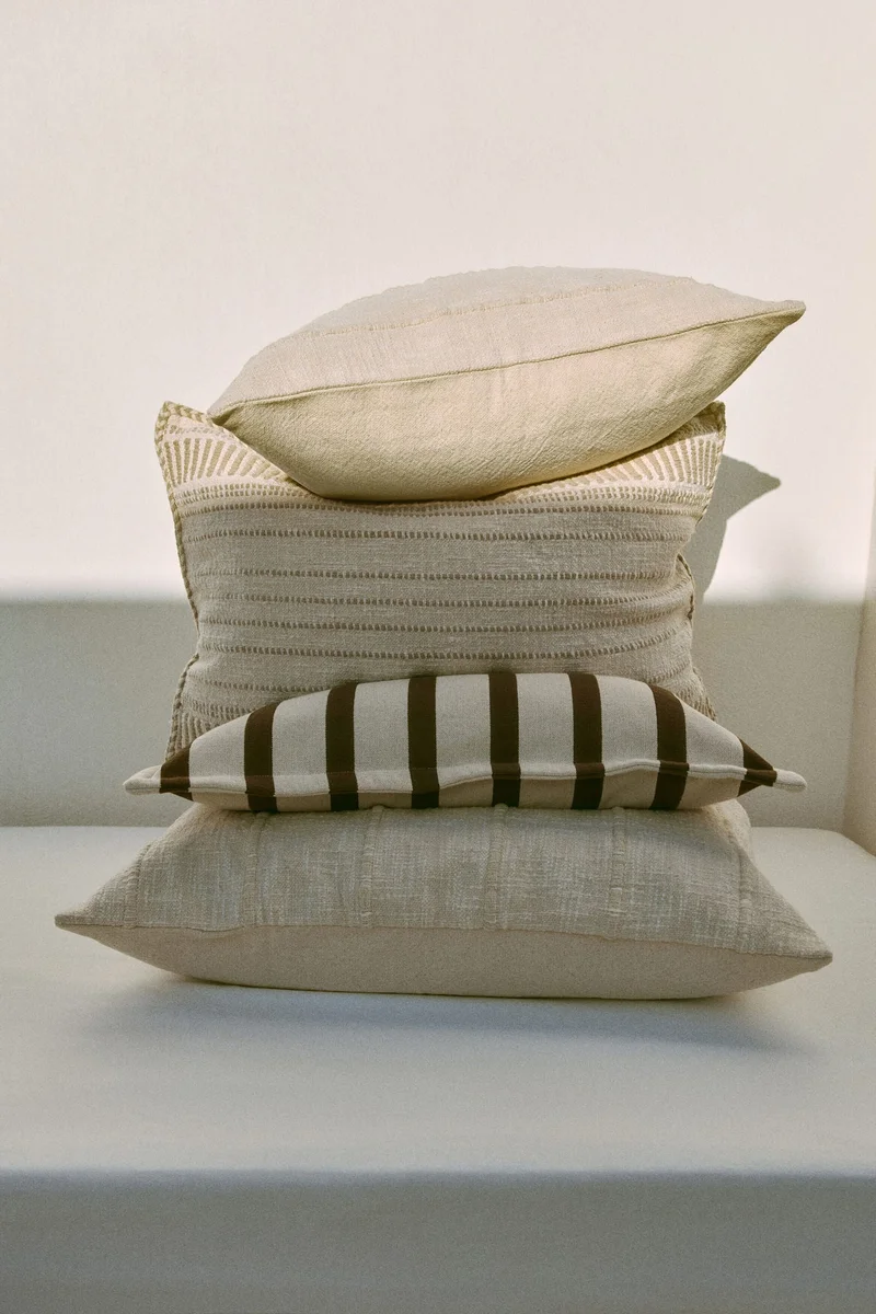 H&M Patterned cotton cushion cover