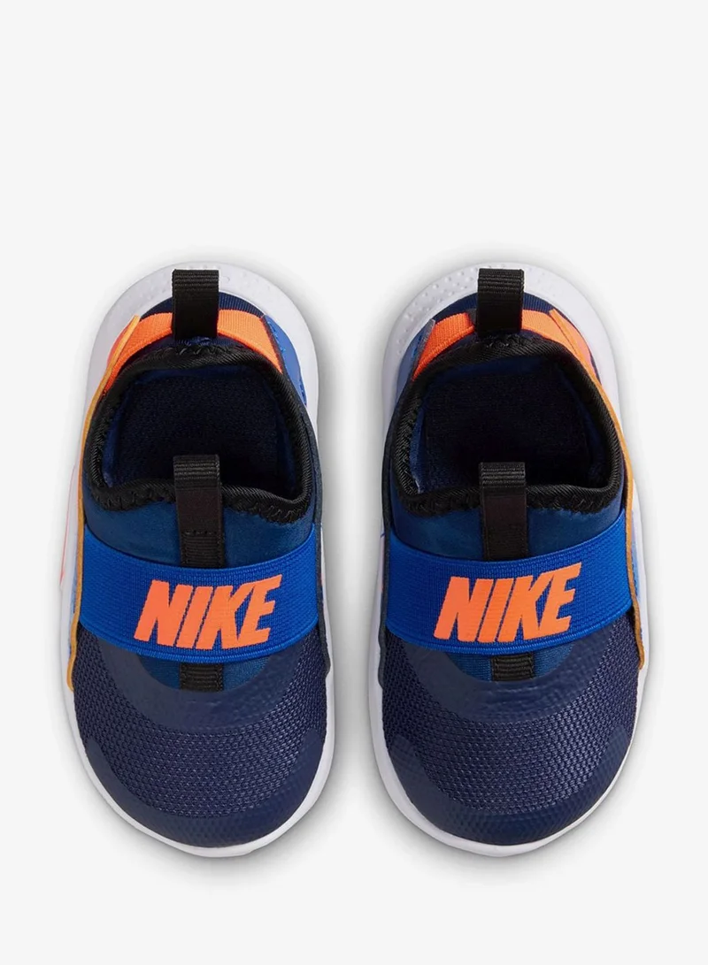 نايكي حذاء رياضي مرن للأطفال