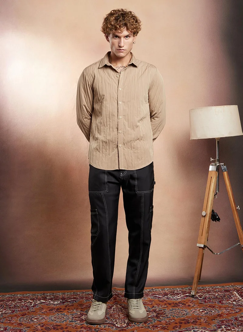 Campus Sutra Campus Sutra Men's Sand Beige Quilt-Tactile Shirt For Casual Wear | Spread Collar | Long Cuffed Sleeves | Button Closure | Shirt Crafted With Comfort Fit For Everyday Wear