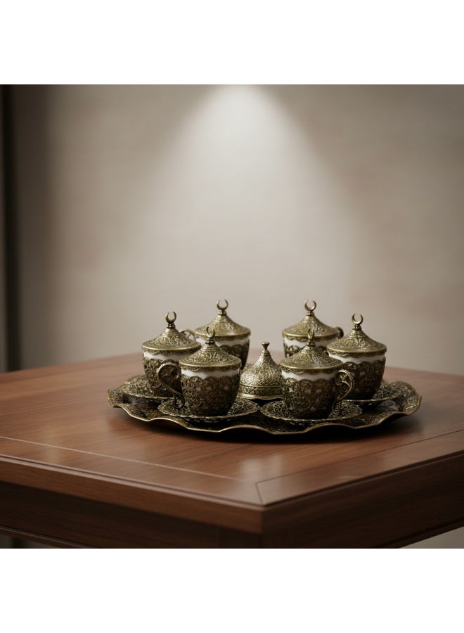 أكار طقم قهوة تركية فاخر لـ 6 أشخاص بالتراث العثماني الأنيق مع صحون، حوامل، أغطية فناجين، صينية وطبق مغطى للحلويات – باللون البرونزي الساحر – صناعة تركية - Image 2