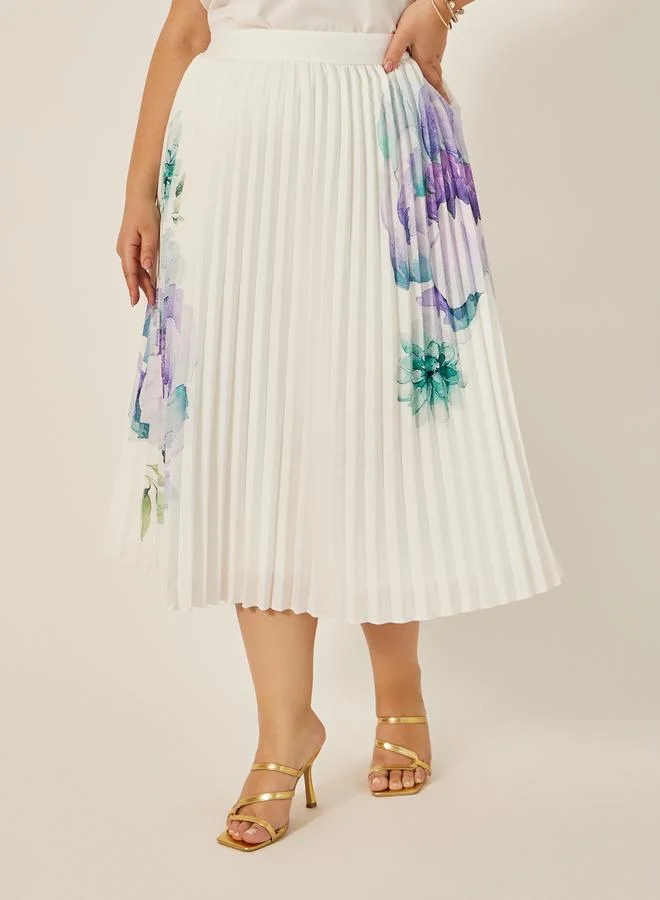 ستايلي Styli Plus White Midi Skirt with Pleated and Floral Print