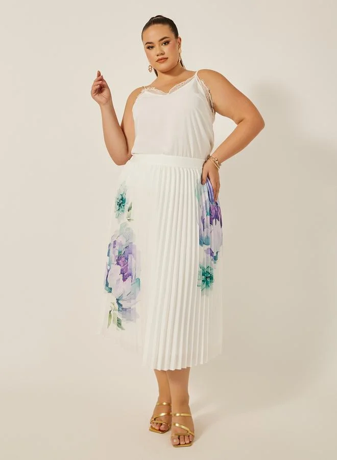 Styli Styli Plus White Midi Skirt with Pleated and Floral Print