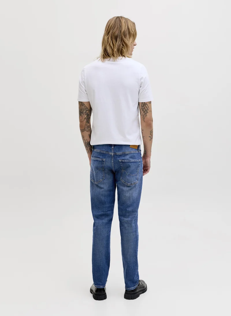 جاك اند جونز Relaxed Fit Jeans
