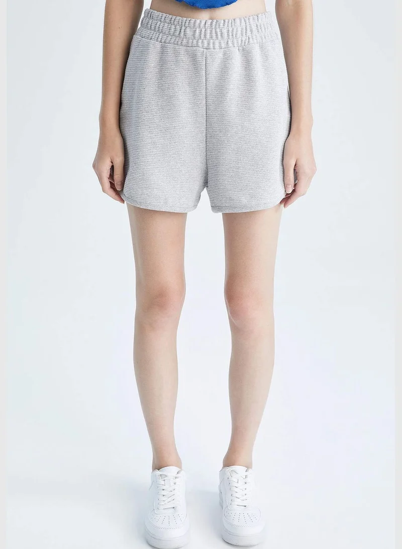 DeFacto Woman Knitted Short