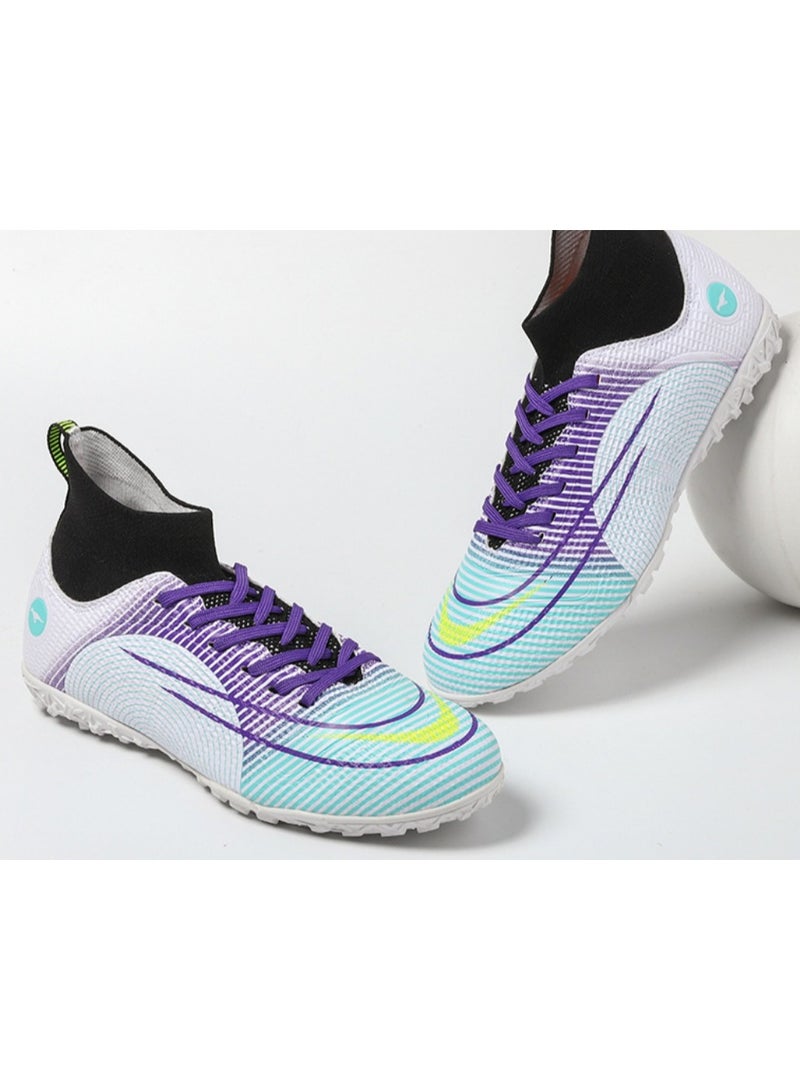New Comfortable Men's And Women's Football Shoes