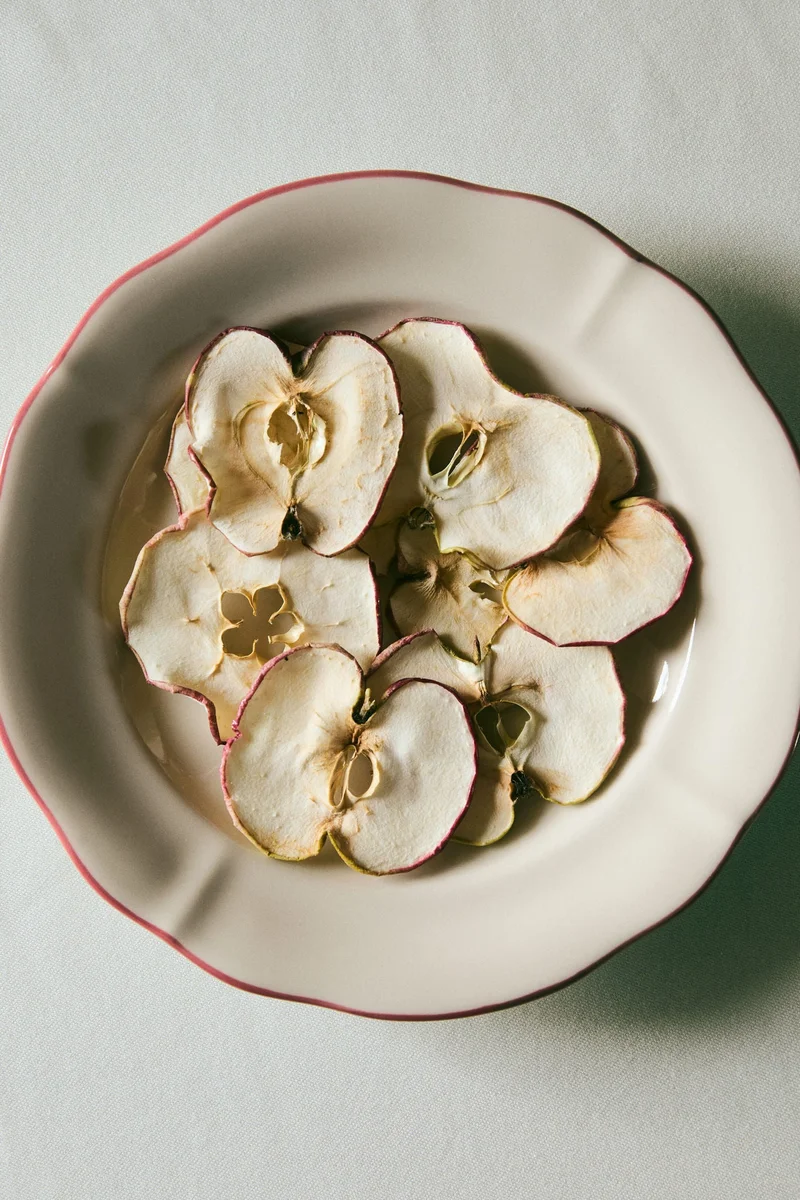 H&M 2-pack stoneware starter plates