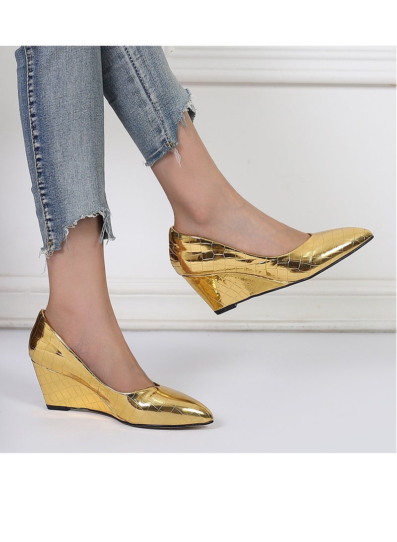 Loquat Women's Shiny Platform Wedge Heeled Sandals Slip On Closed Pointed Toe Wedge Pumps Gold  - Image 2
