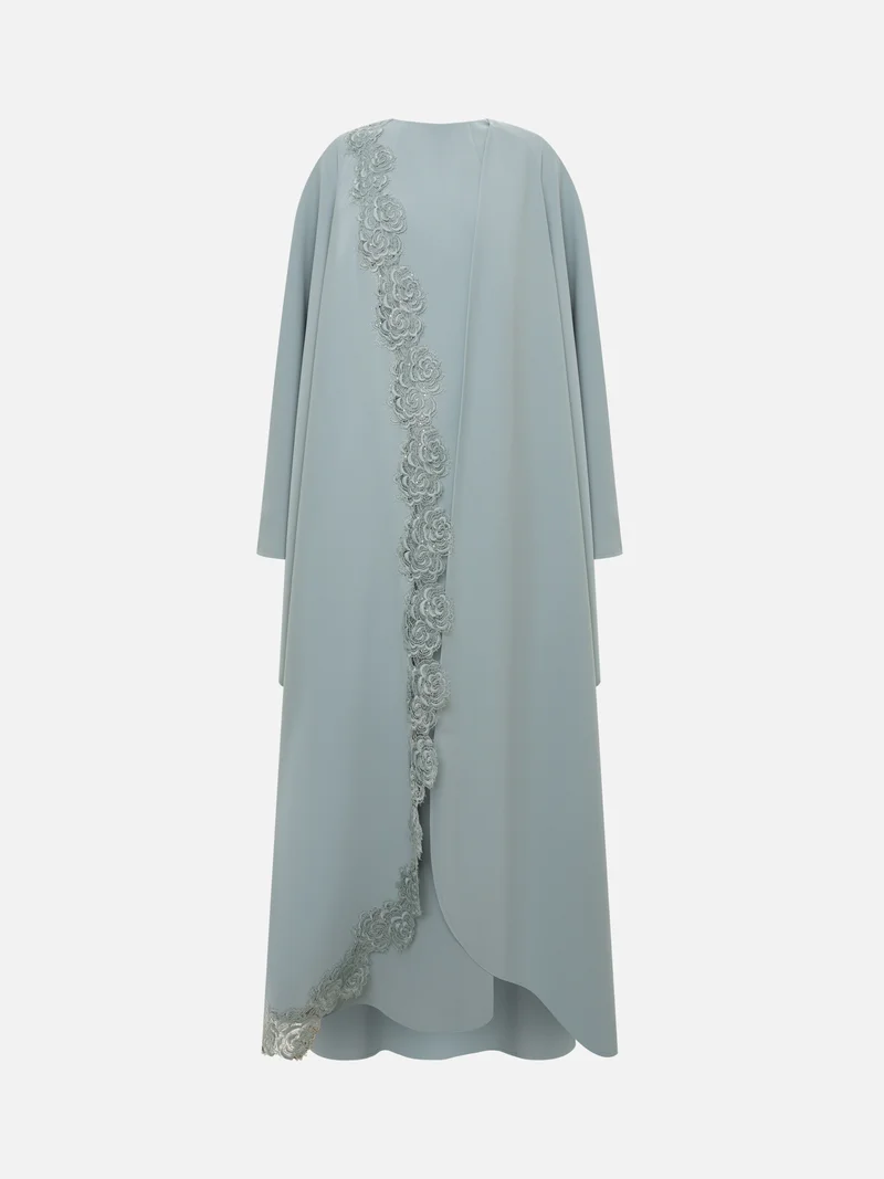 Lichi Maxi dress with voluminous cape and lace decoration