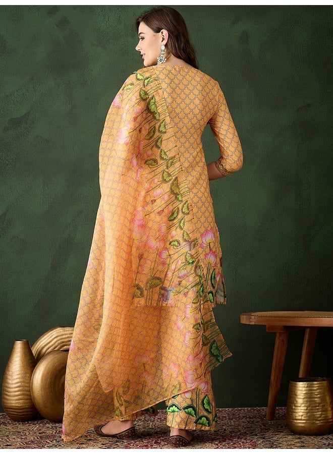 AKS Ladoo Peela Pichwayi Kurta Set with lace detail - Image 4