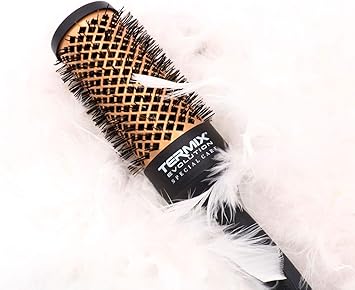 Termix Special Care Hairbrush Special Brush for Damaged Sensitive Delicate or Weak Hair Revitalise Your Hair with Special Care Pack of 4 hairbrushes - Image 5