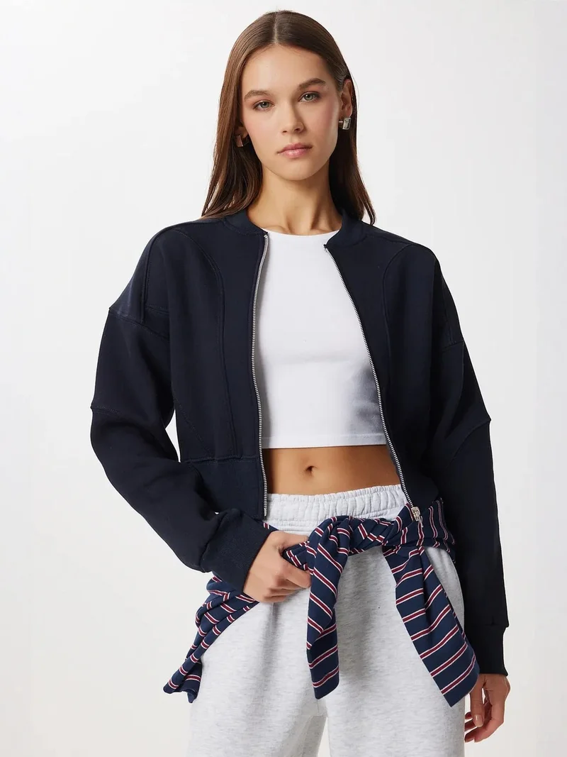 Lovely Istanbul ISTANBUL Slim Fit Zippered Crop Sweatshirt